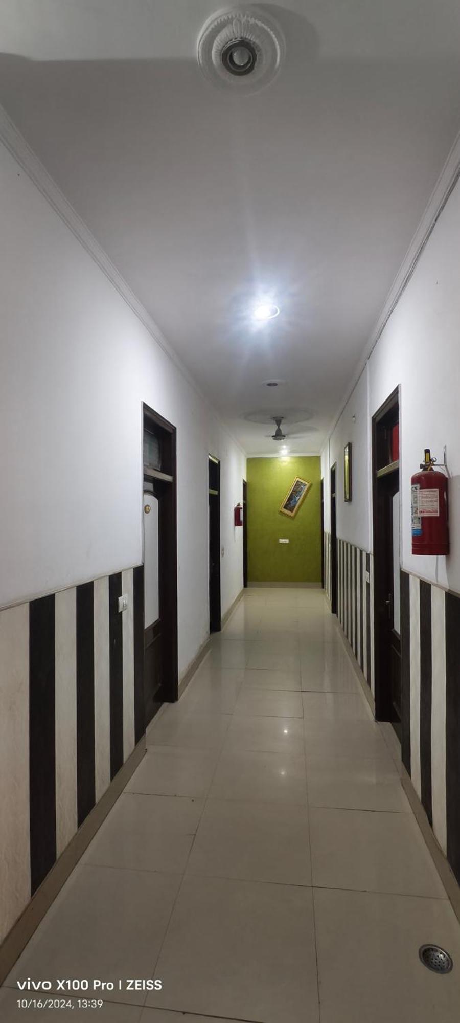 Surya Hotel Sirsa 外观 照片